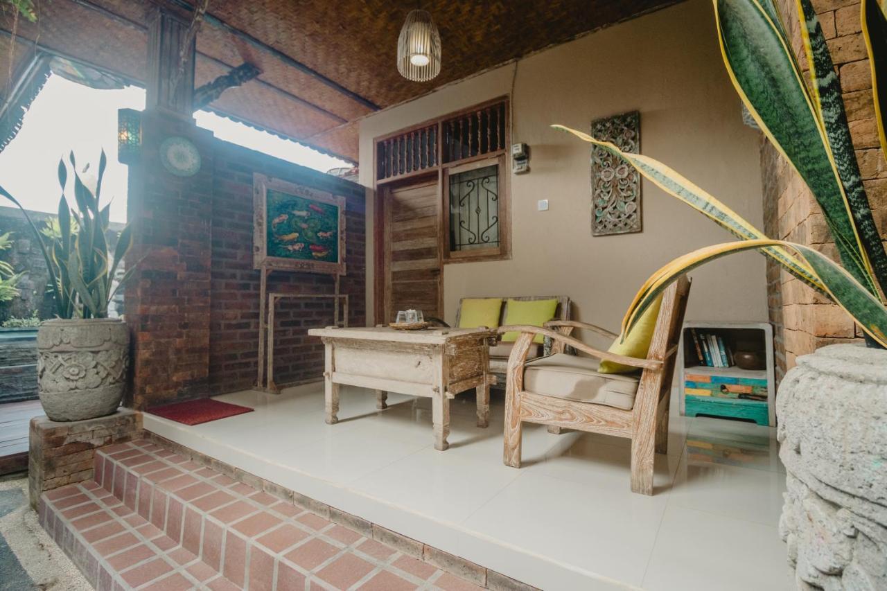 Ferienwohnung Samblung Mas House Denpasar Exterior foto