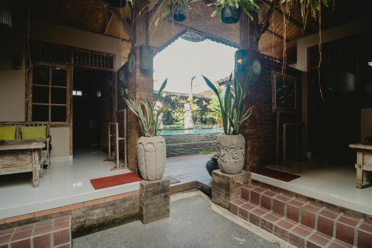 Ferienwohnung Samblung Mas House Denpasar Exterior foto