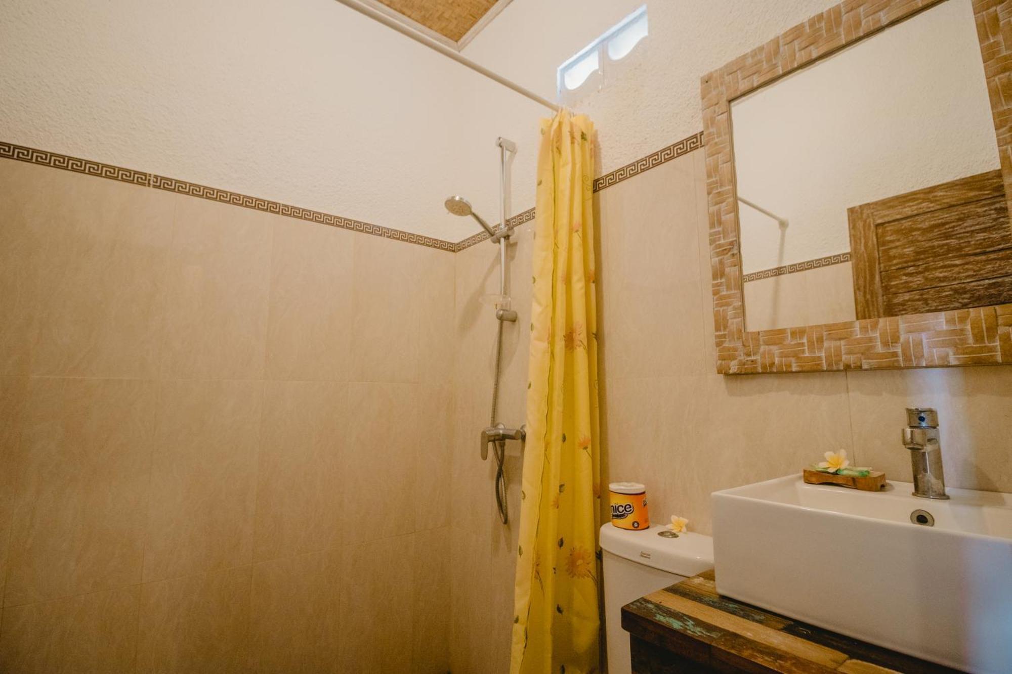 Ferienwohnung Samblung Mas House Denpasar Exterior foto
